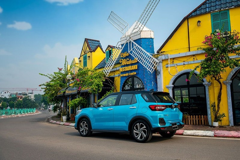 aeb301_babf2979331642339e26b002cf62dec1mv2-2 ree