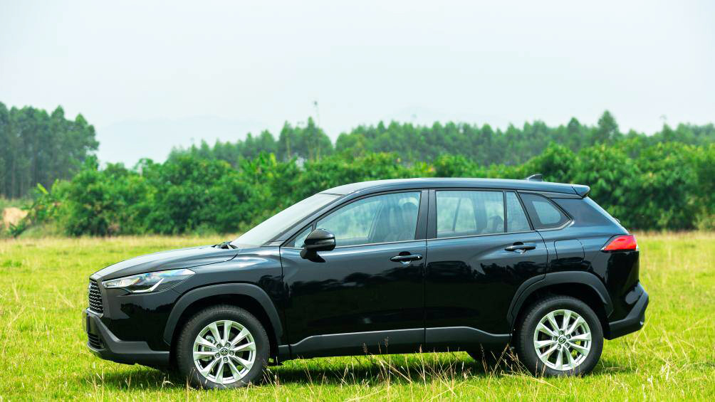 Thiết kế mặt bên hông