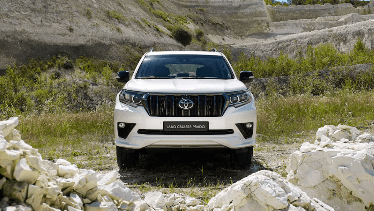 Thiết kế đầu xe hầm hố với lưới tản nhiệt cỡ lớn