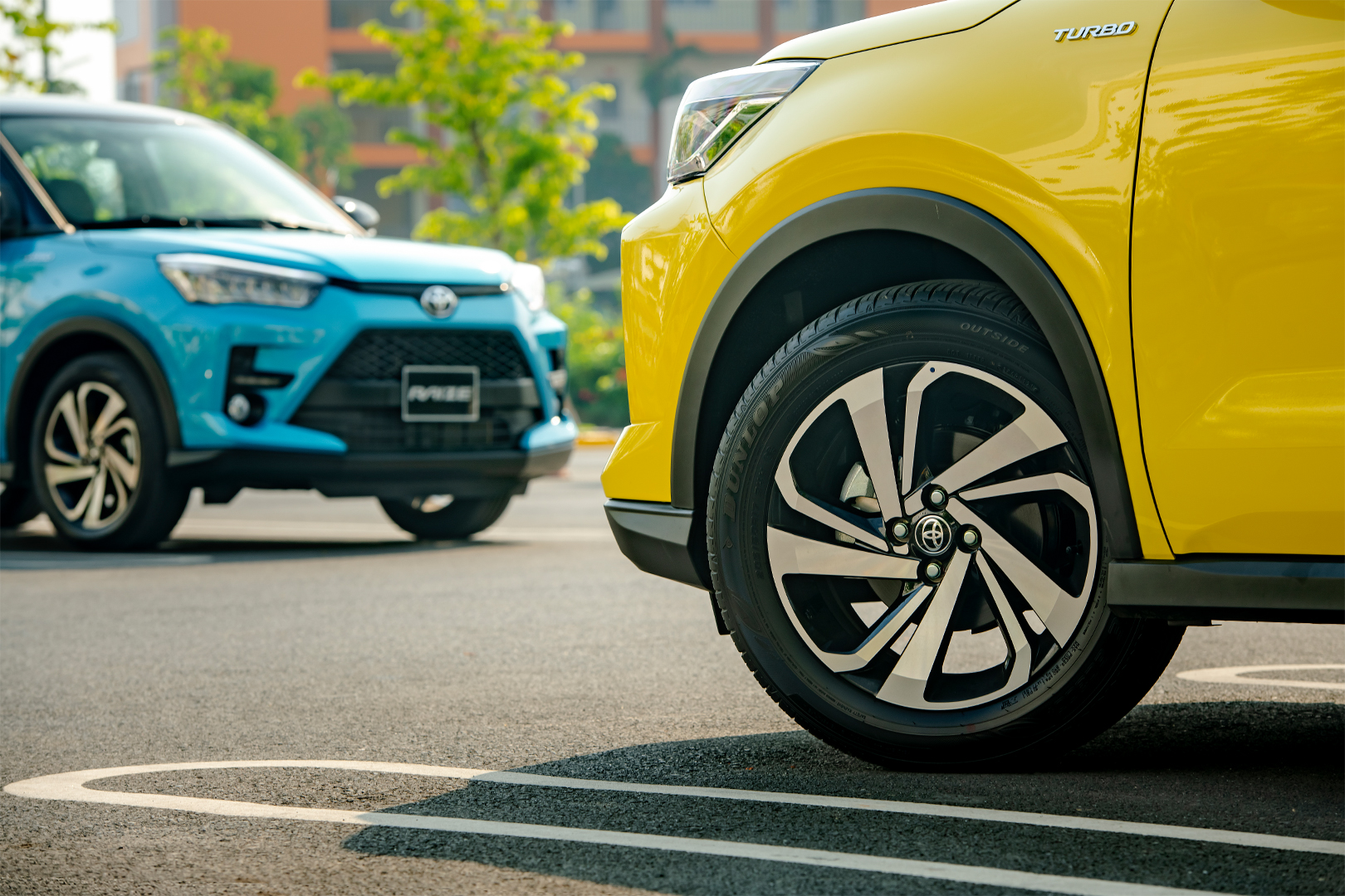 b4dcef_324c9b15edba4143b30a32f0b4233820mv2-2 Thiết kế mâm lốp