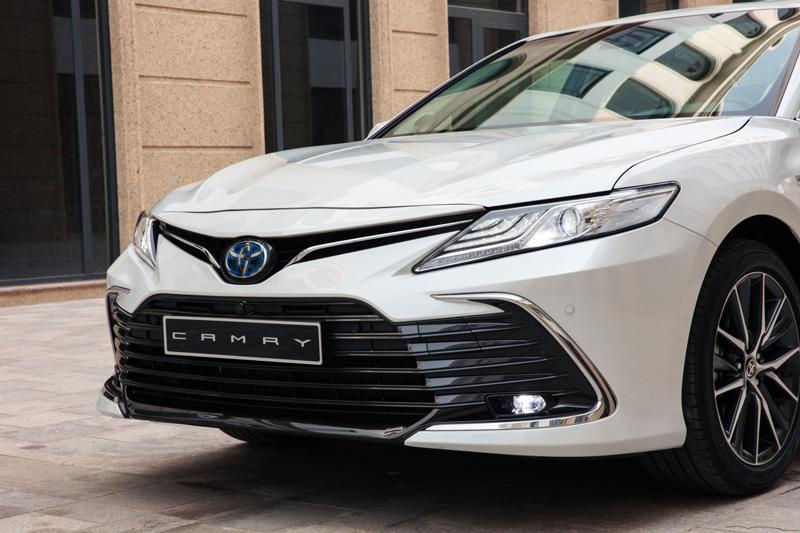 toyota-camry-2023