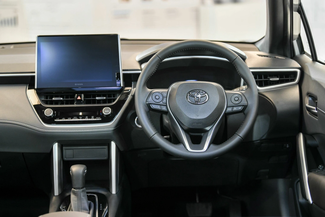 b4dcef_d89b079543fe4c97a47f8948b6412edfmv2-1 vô lăng