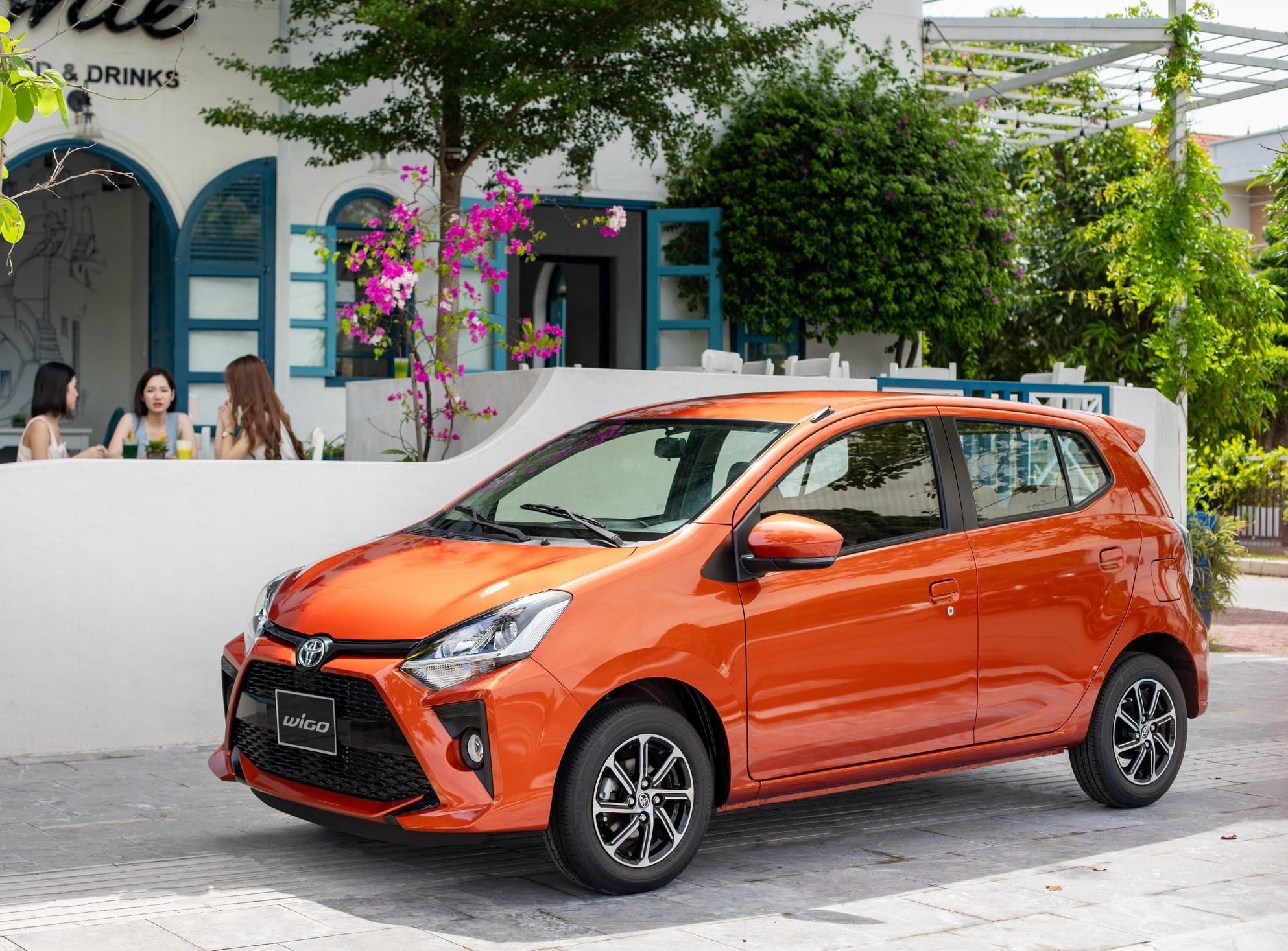 b4dcef_de852106bf9e48b38ab7e96cef452f67mv2-2 ree