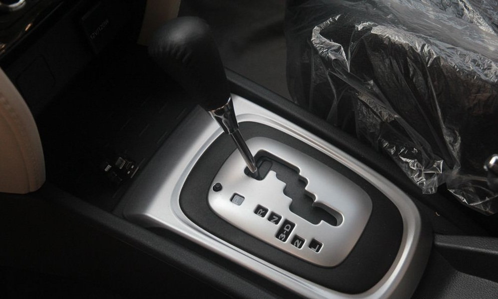 b4dcef_dfe3e000c00f417a8345f23378dc632amv2-1 ree