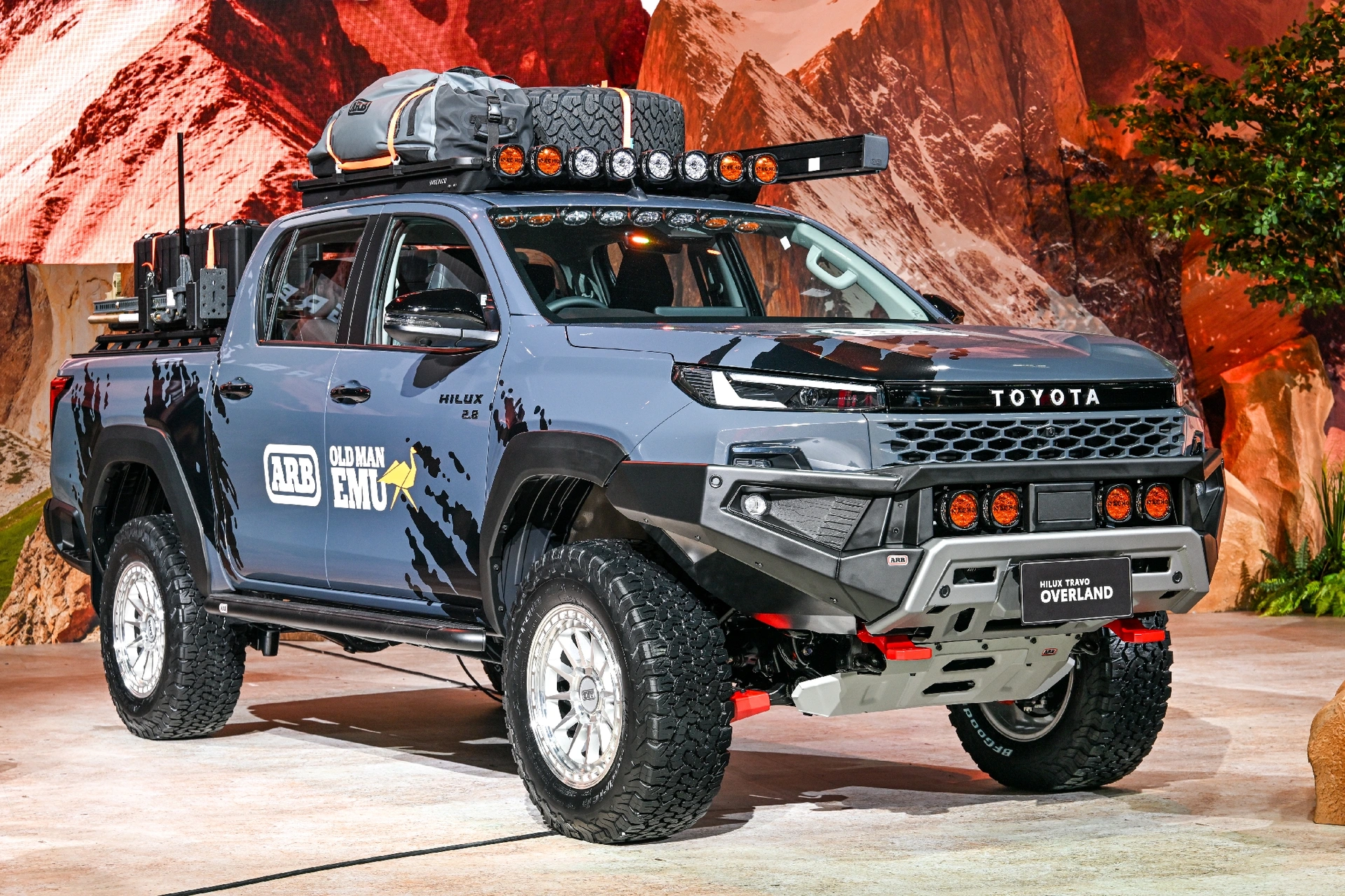 b4dcef_ee6cbe2ea39745a082acdcb1069dd538mv2-2 ree