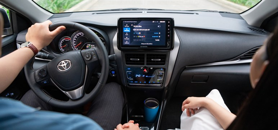 b4dcef_fcfc6e1c1ff2446694c9f68af54eada4mv2-2 Khoang lái Toyota Vios