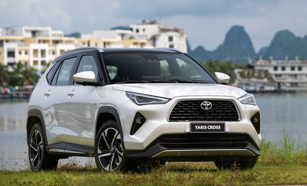 Toyota Yaris Cross 2026 Giá bán thông số kỹ thuật và ưu đãi