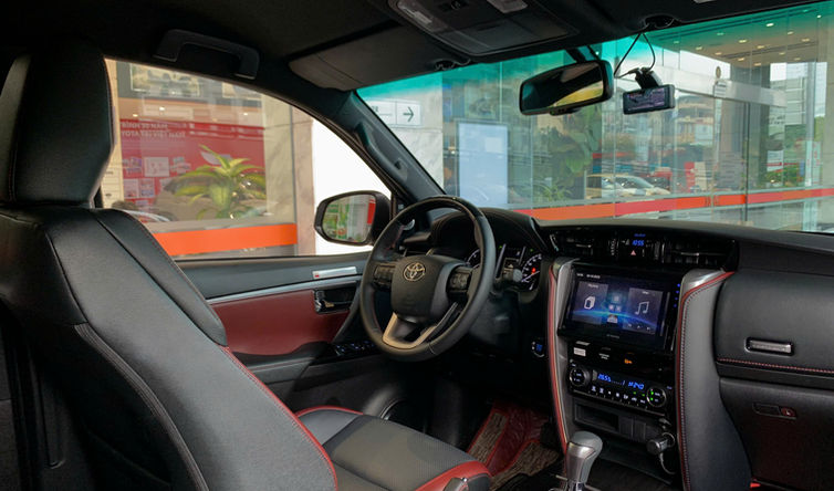 FORTUNER LEGENDER 2025 MÀU TRẮNG - Ảnh 8