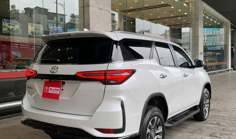 FORTUNER LEGENDER 2025 MÀU TRẮNG - Ảnh 26