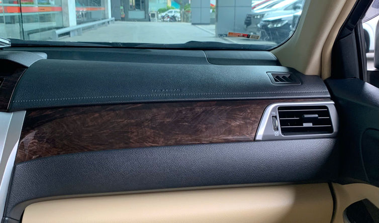 Toyota Camry (KE) 2015 - Ảnh 12