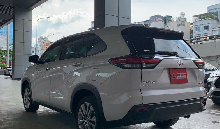 Innova Cross HEV 2025 - Ảnh 4