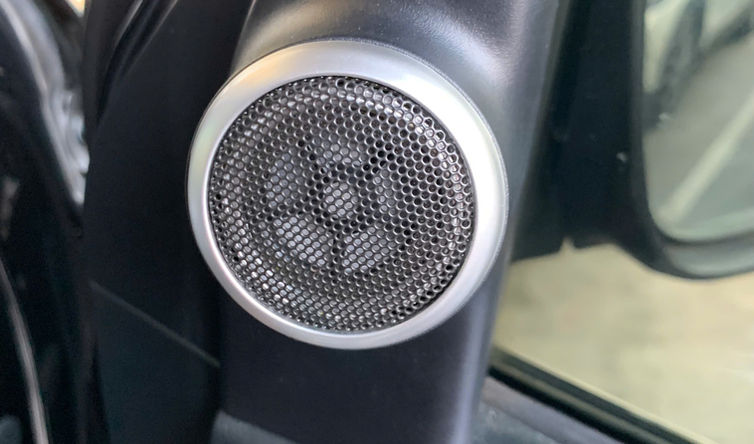 Toyota Fortuner - Ảnh 13