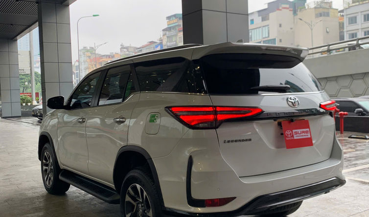 FORTUNER LEGENDER 2025 MÀU TRẮNG - Ảnh 23