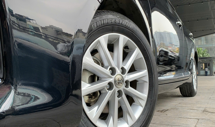 Toyota Camry (KE) 2015 - Ảnh 6