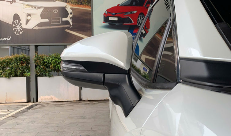 Corolla Cross HEV 2021 - Ảnh 11