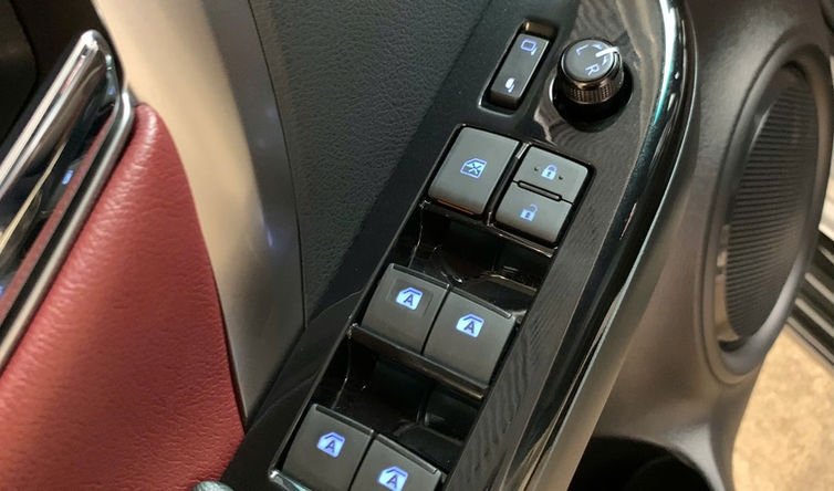 FORTUNER LEGENDER 2025 MÀU TRẮNG - Ảnh 19