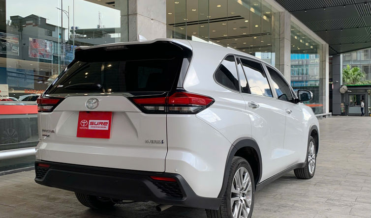 Innova Cross HEV 2025 - Ảnh 16