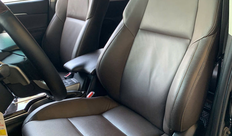 Toyota Fortuner - Ảnh 20