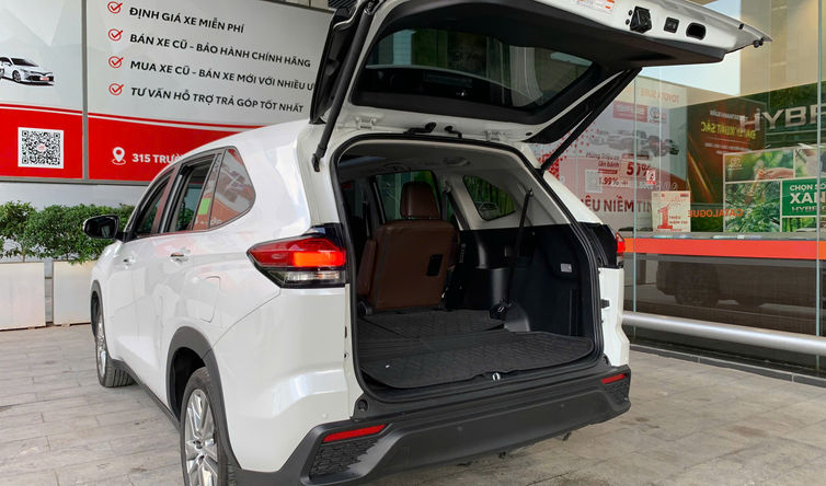 Innova Cross HEV 2025 - Ảnh 19