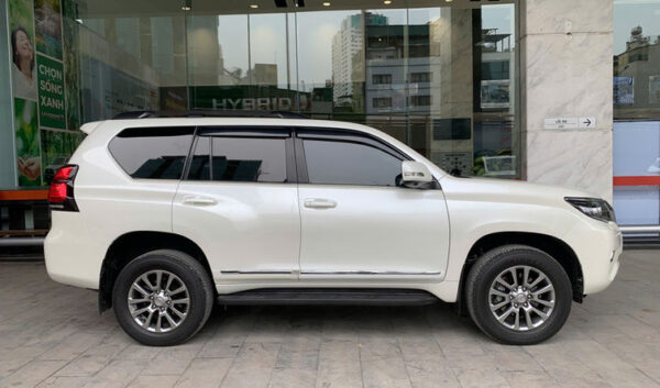 Toyota Landcruiser Prado VX 2.7L