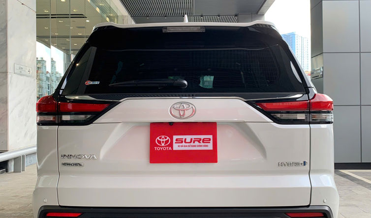 Innova Cross HEV 2025 - Ảnh 21