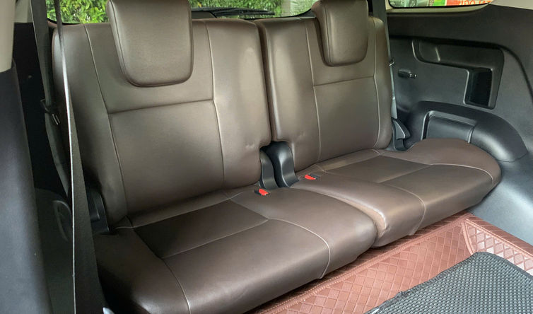 Toyota Fortuner - Ảnh 29