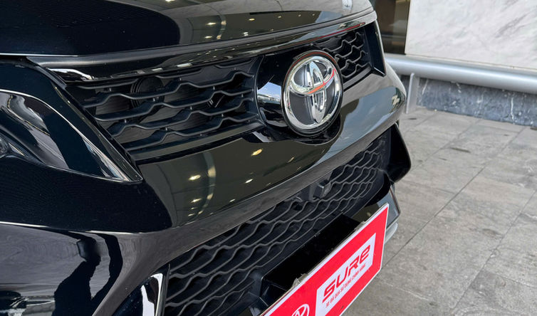 FORTUNER LEGENDER 2025 MÀU ĐEN - Ảnh 3