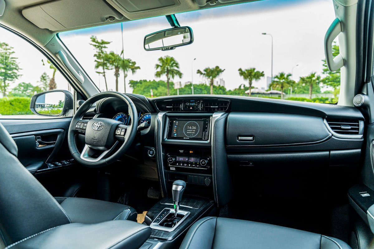 a8c690_7b37662e2f804518ae0b5ac34d79896amv2-1 fortuner-may-xang-2023