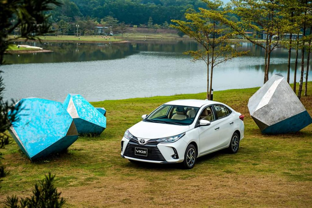 aeb301_18b2327115534c6f8f58dd3f9b7e409cmv2-1 ree