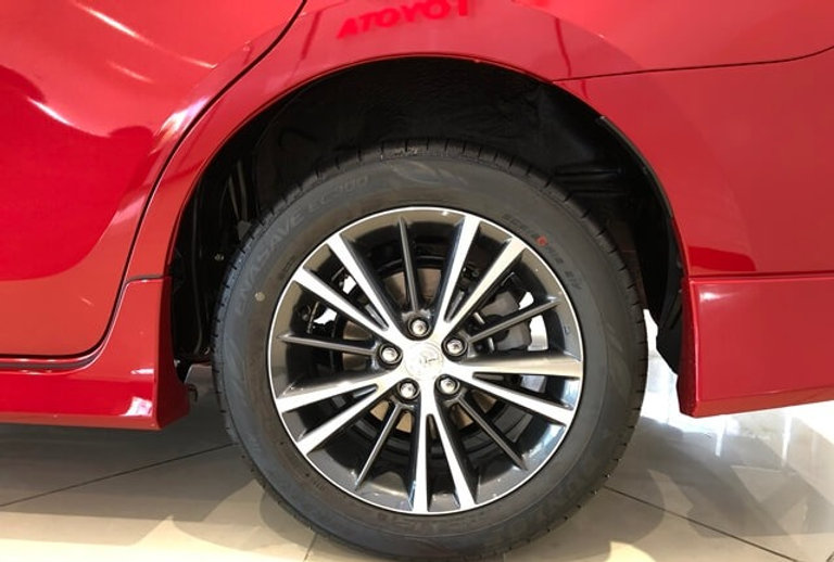 b4dcef_2b9edb4f99d0480a9ffabb73f16fc416mv2-3 Corolla-Altis-2023