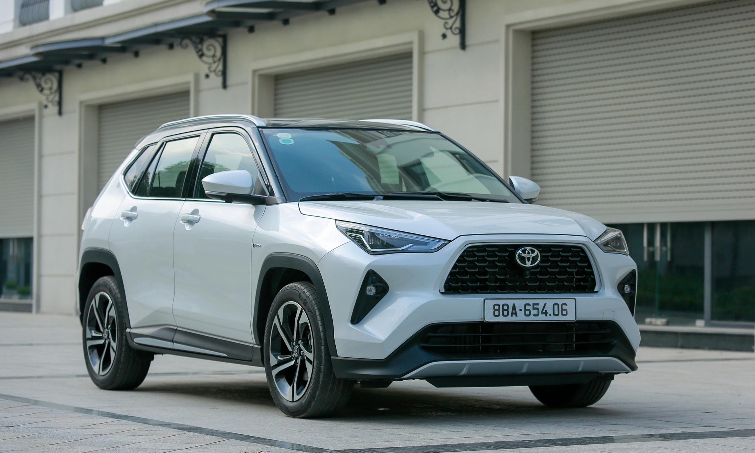 b4dcef_38aa3eb13a8045b9b722b42b86fc06a9mv2-1 Trải nghiệm lái của xe Toyota Yaris Cross 2025