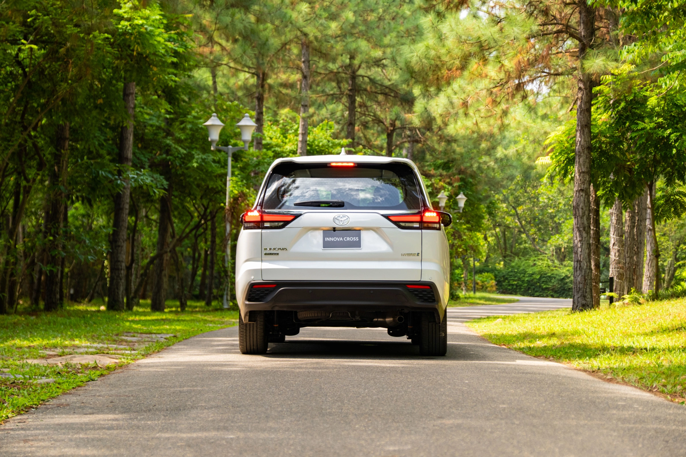 Toyota Innova Cross 2025