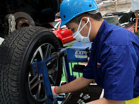 Căn chỉnh độ chụm bánh xe