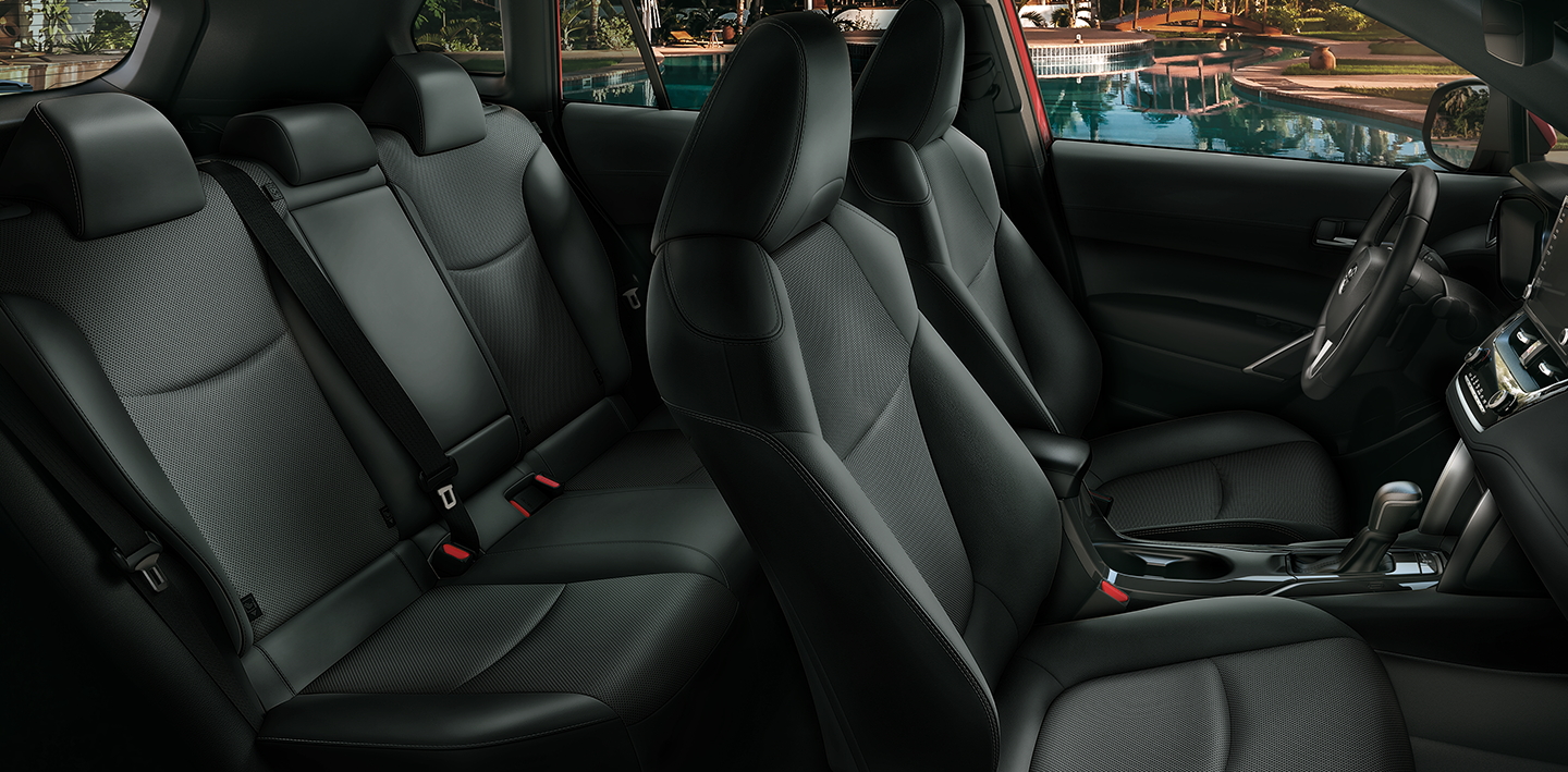 toyota-corolla-cross-2021-gia-lan-banh