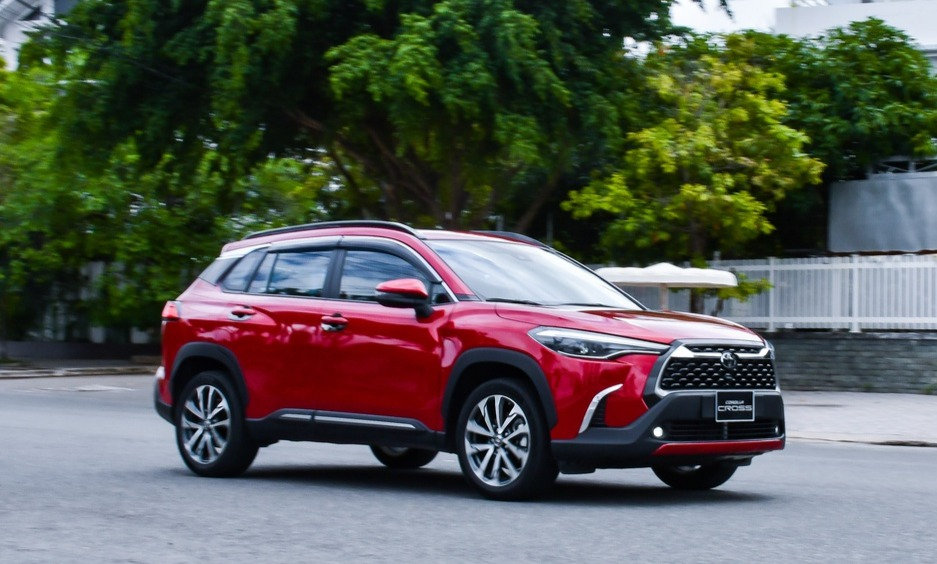 toyota-corolla-cross-1.8V-2022