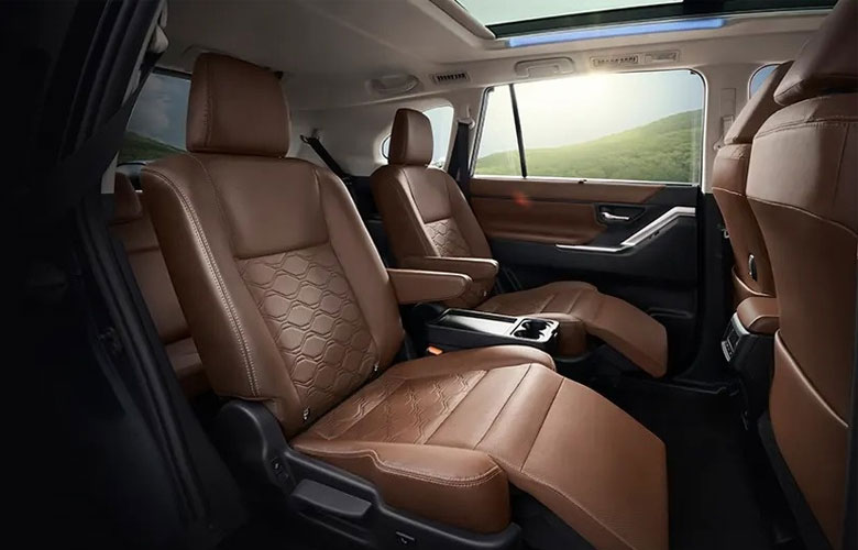 b4dcef_b8e7903537544f408a985c24f30f77edmv2-1 Ghế ngồi bọc da sang trọng