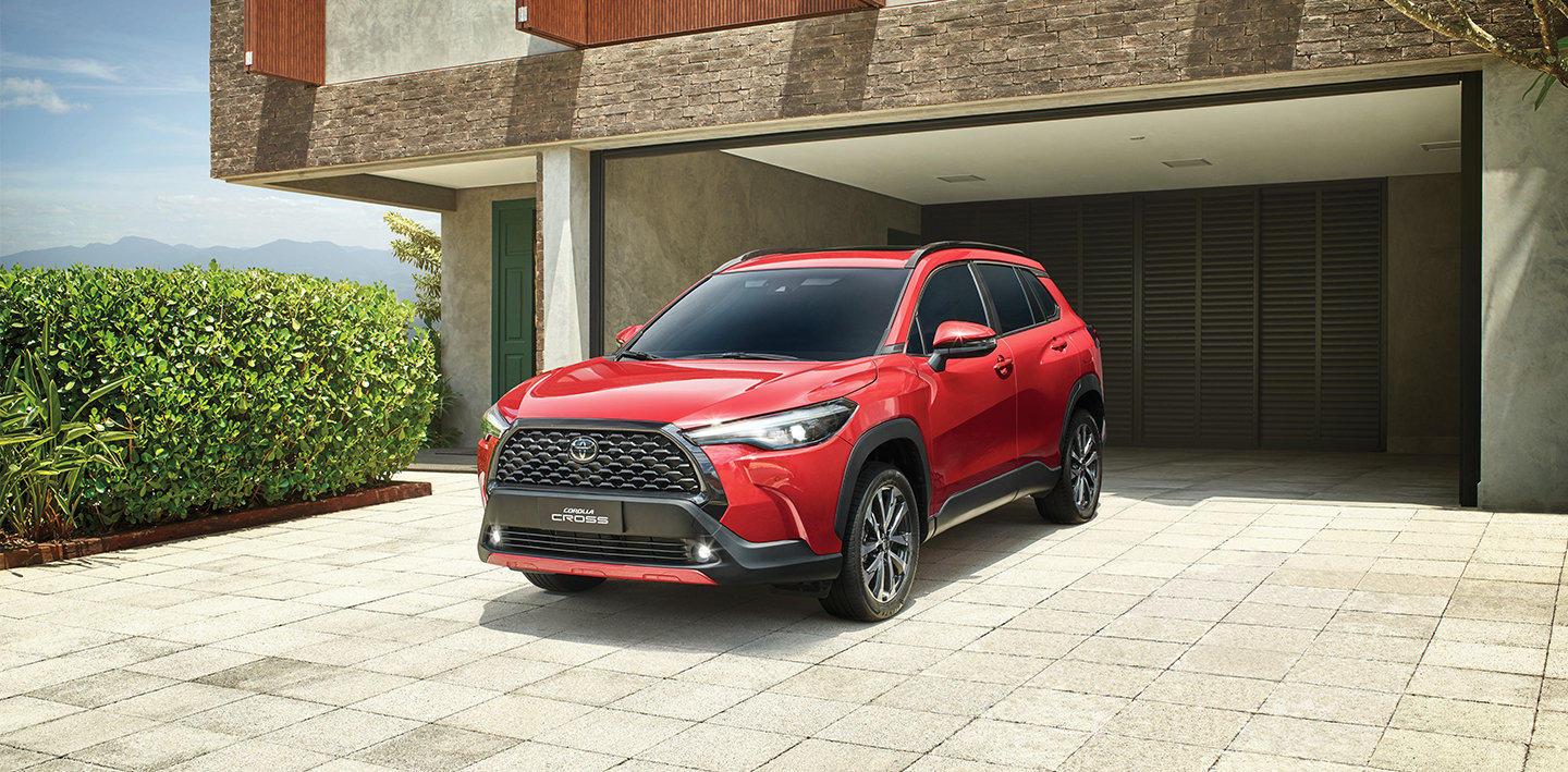 b4dcef_c45d1205dce84056b877e33eeb10b768mv2-6 gia-xe-corolla-cross-2021