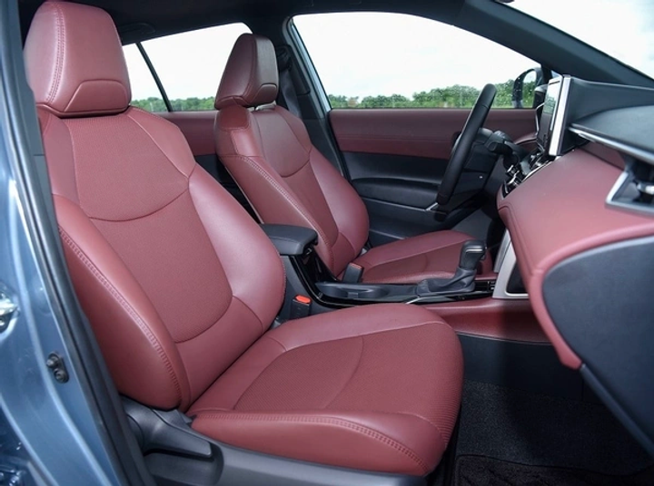 b4dcef_f15aa78ada62442e95ba758732672c26mv2-1 Ghế ngồi khoang cabin lái xe