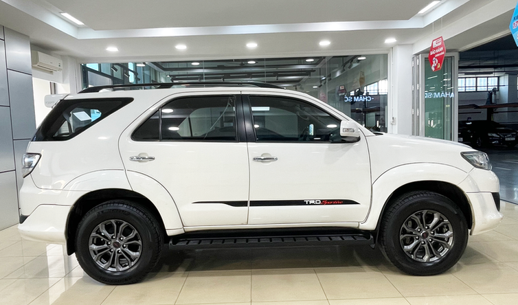 FORTUNER TRD SPORTIVO 2014 - Ảnh 6