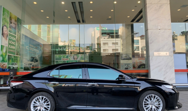 Toyota Camry 2.5Q 2021