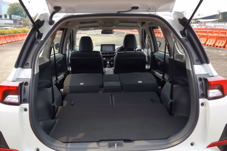 f03d58_16e653b1e3b84303b4e610db911b3bd6mv2-1 Veloz Cross 2023