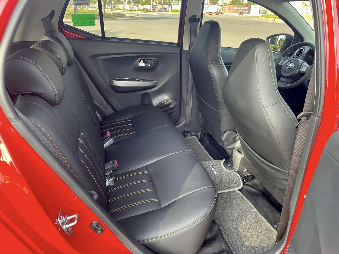 Tất cả 2 phiên bản Wigo 2023 đều có nội thất ghế nỉ cao cấp