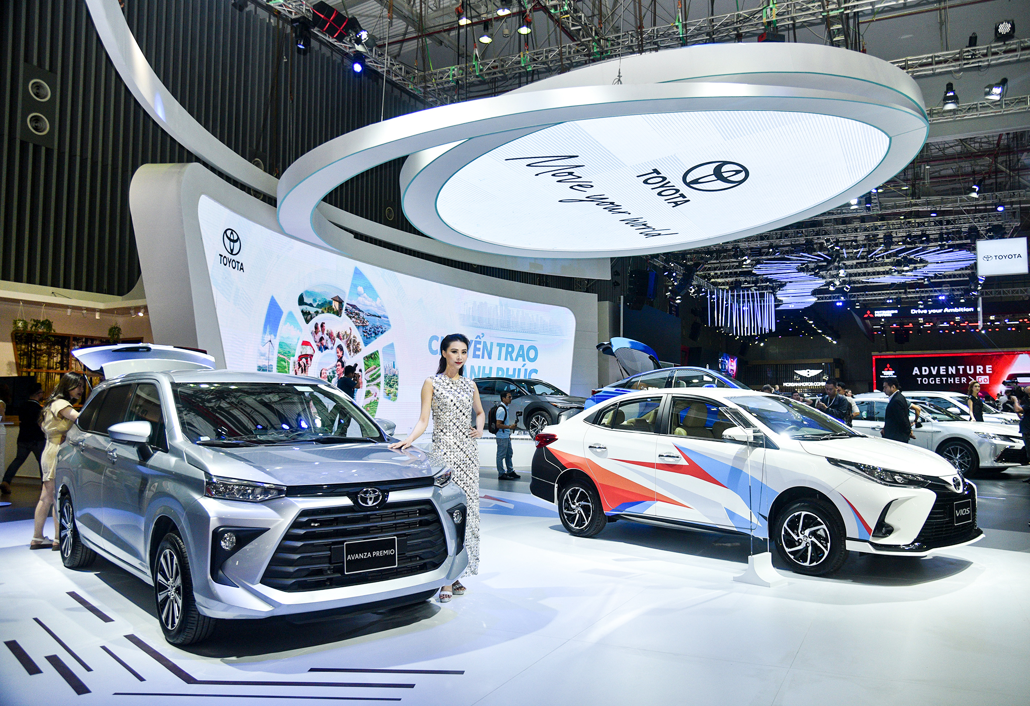 f03d58_d6b12c654e614dfb8fc3e011dd0d2eebmv2-1 ree