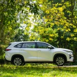 Thông số xe Toyota Innova Cross 2026: Kích thước, động cơ, trang bị an toàn