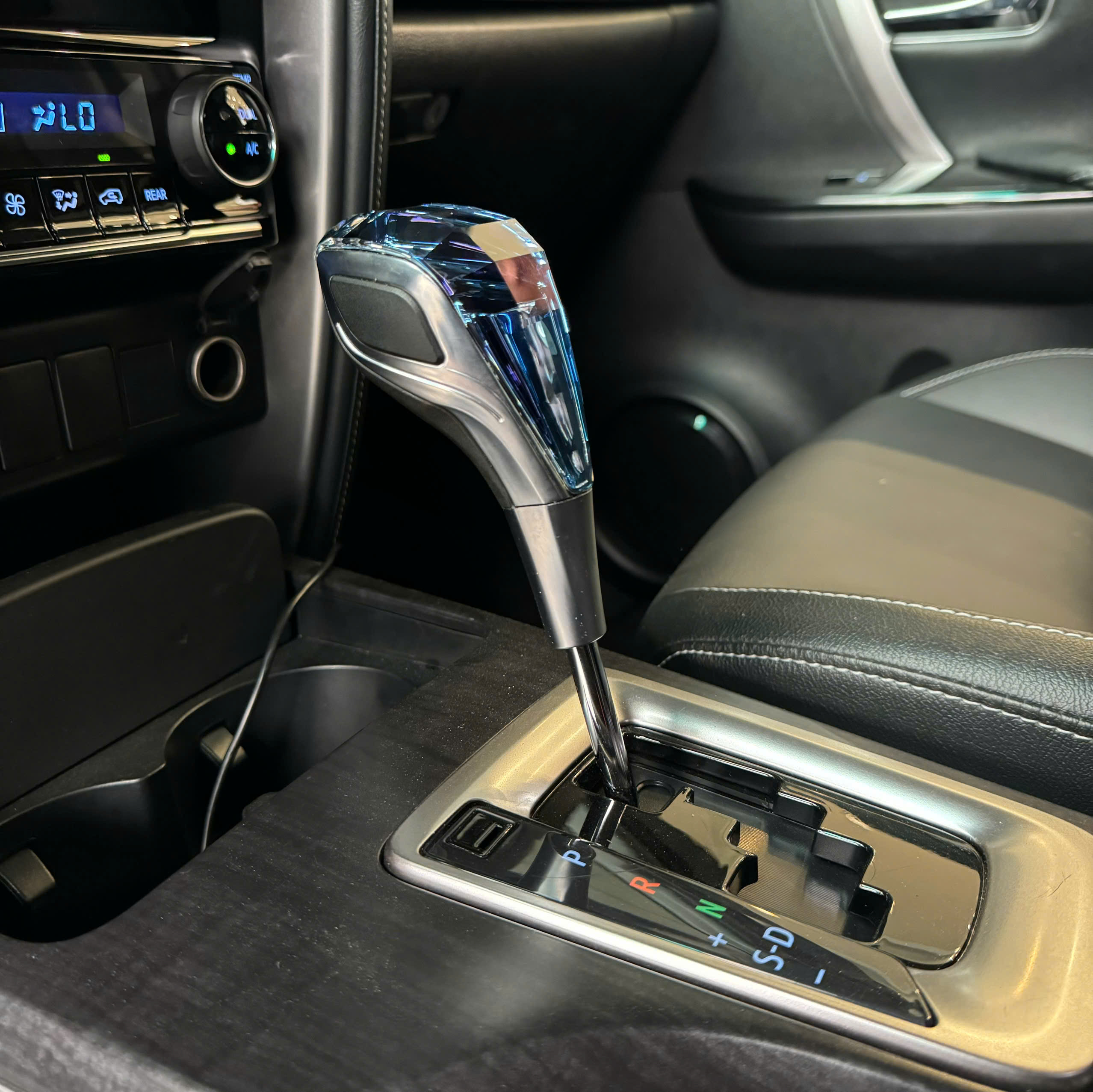 Toyota Fortuner 2024 - Ảnh 13