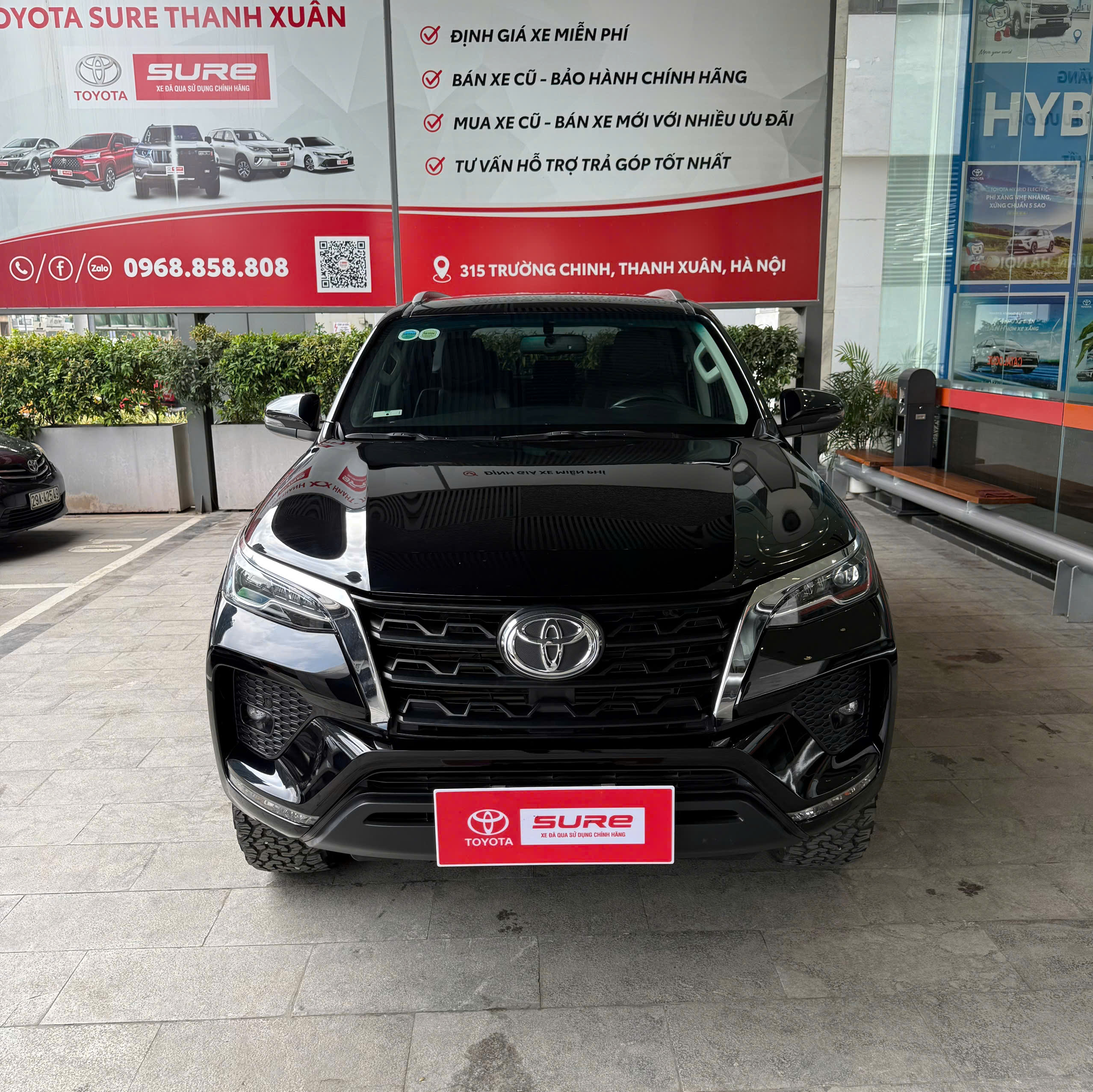 FORTUNER 2022 - 2.4 AT - Ảnh 3