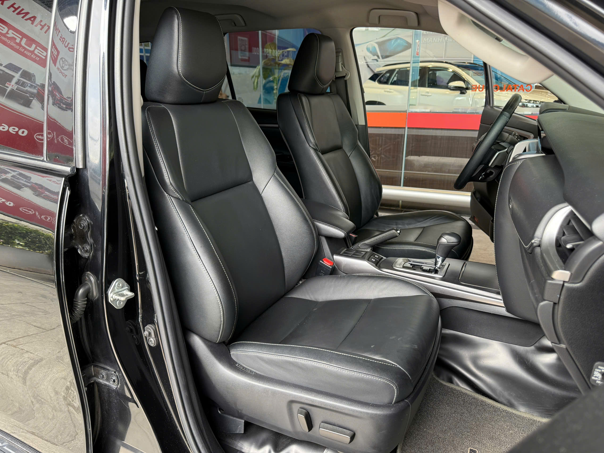 FORTUNER 2022 - 2.4 AT - Ảnh 15