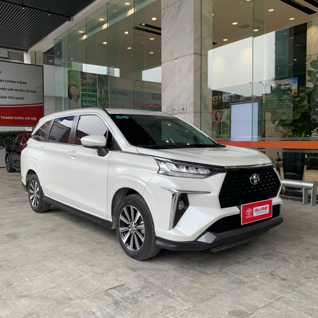 Toyota Veloz Cross Top 2025