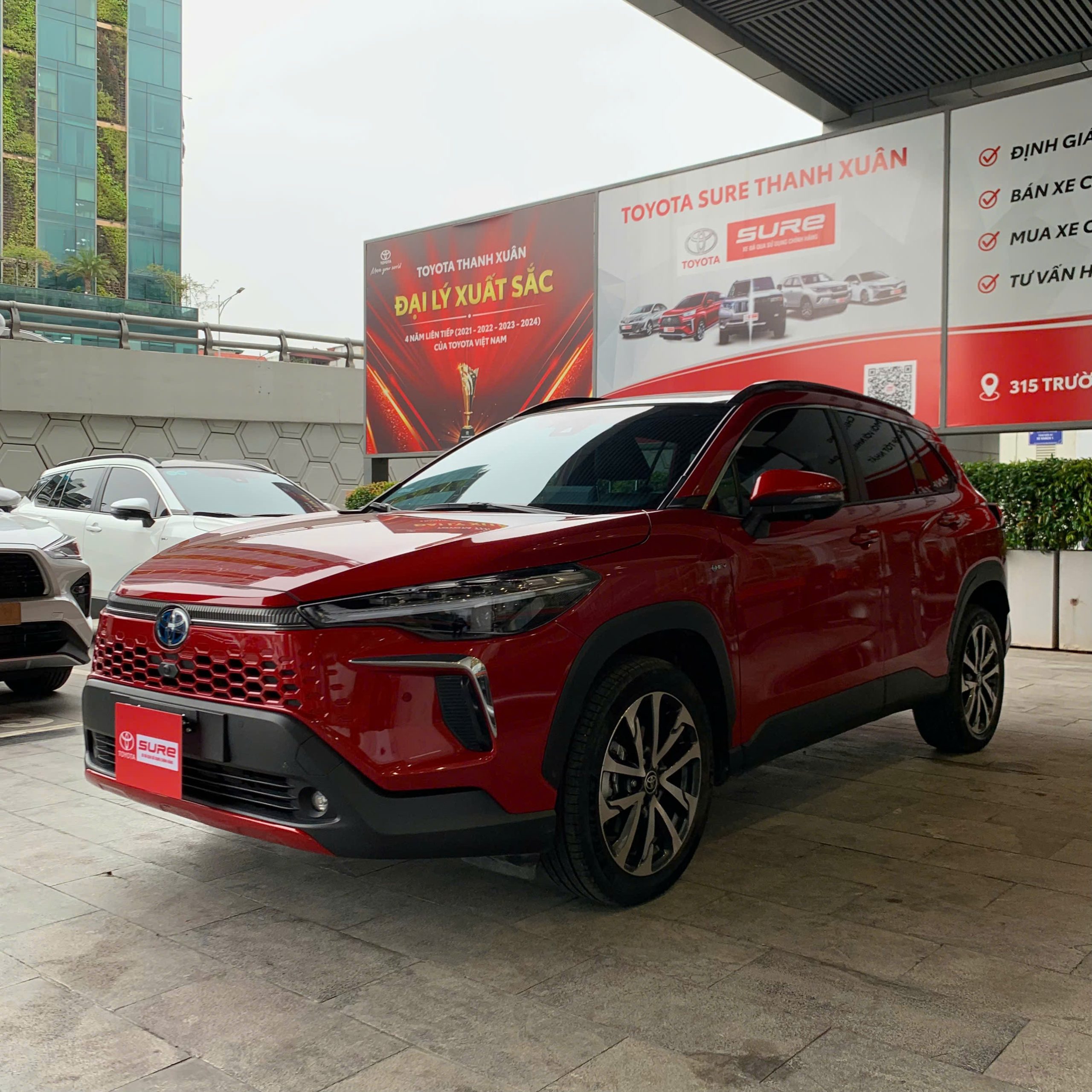 Corolla Cross HEV 2025 - Ảnh 4