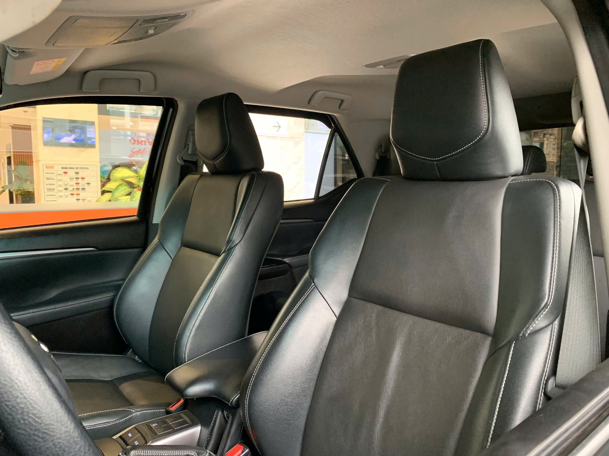 Toyota Fortuner 2022 - 2.4 AT - Ảnh 18